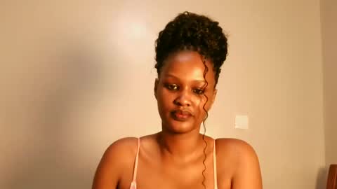 prettykeilaa online show from 17, 6, 2026