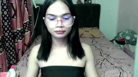prettykhelcy online show from 3, 6, 2026