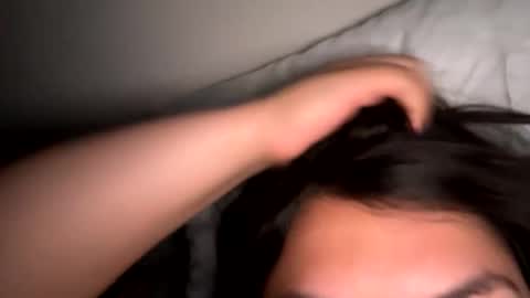 prettylatinamomma01 online show from 18, 3, 2026