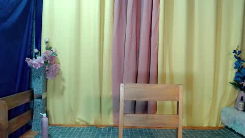 Snapshot of prettylexxxa chatting on 6, 1, 2025 goddess lexxa online show from 6, 1, 2025