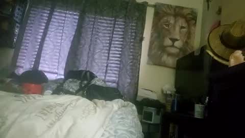 Mona Red online show from 22, 1, 2025