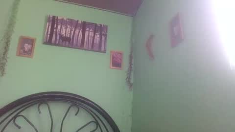 prettymae756493 online show from 1, 4, 2026