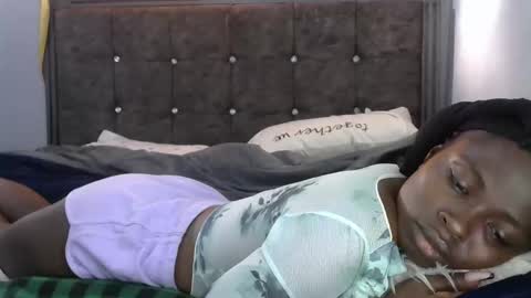 Snapshot of prettynancy19 chatting on 12, 1, 2026 prettynancy19 online show from 12, 1, 2026