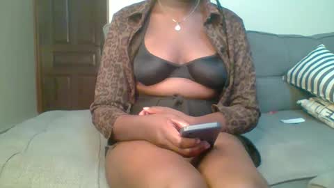 pretty queen online show from 18, 2, 2025