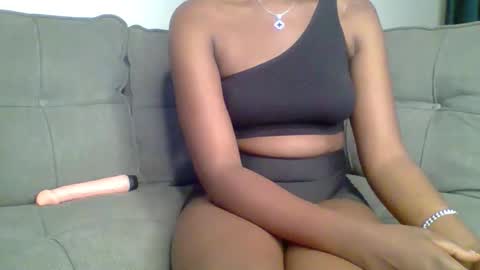 pretty queen online show from 29, 9, 2025