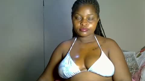 Snapshot of prettyriss chatting on 27, 4, 2026 prettyriss online show from 27, 4, 2026