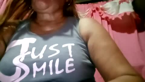 Snapshot of prettyrose01 chatting on 8, 7, 2026 prettyrose01 online show from 8, 7, 2026