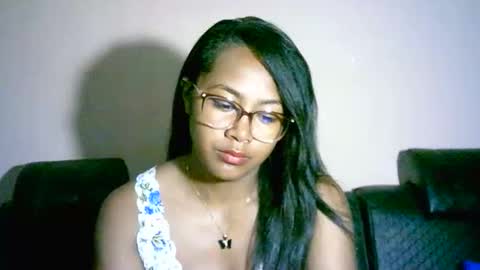 Snapshot of prettysexy3601 chatting on 28, 4, 2026 prettysexy3601 online show from 28, 4, 2026