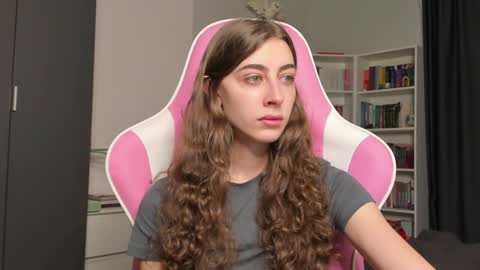 Sophie  next stream will be at Monday  i will wait you guys  online show from 16, 5, 2026