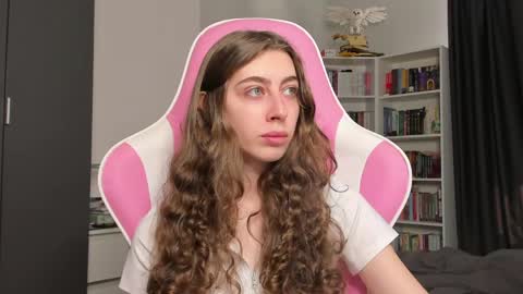 Sophie  next stream will be at Monday  i will wait you guys  online show from 5, 6, 2026