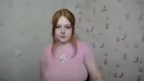 Snapshot of prettyvalerii_ chatting on 6, 8, 2026 Valeri online show from 6, 8, 2026