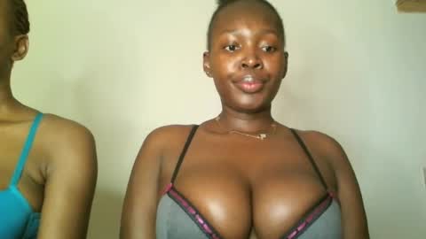 Snapshot of prettyvishy chatting on 17, 7, 2026 prettyvishy online show from 17, 7, 2026