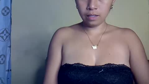 Snapshot of prettyy01 chatting on 31, 5, 2026 prettyy01 online show from 31, 5, 2026