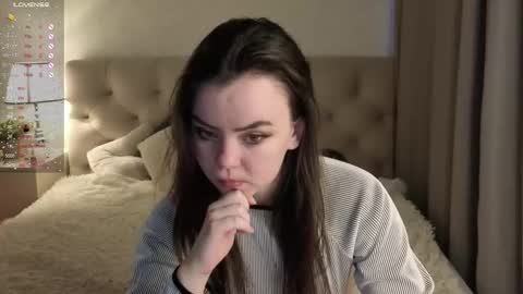 Snapshot of prettyyy_kitty chatting on 9, 2, 2026 Kitty online show from 9, 2, 2026