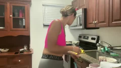 prettyyykittyyy22 online show from 14, 1, 2026