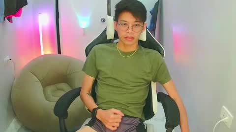 Snapshot of prince_harrison chatting on 16, 2, 2026 prince_harrison online show from 16, 2, 2026
