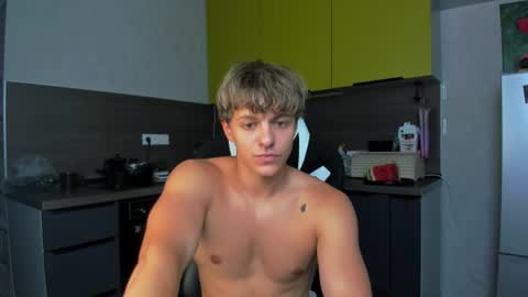 Snapshot of prince_nik chatting on 6, 8, 2026 prince online show from 6, 8, 2026