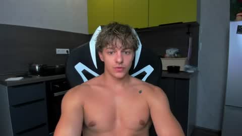 Snapshot of prince_nik chatting on 7, 8, 2026 prince online show from 7, 8, 2026