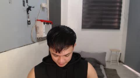 Snapshot of princeadrianx chatting on 28, 10, 2025 Prince Adrian online show from 28, 10, 2025