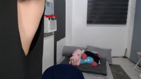 Snapshot of princeadrianx chatting on 28, 10, 2025 Prince Adrian online show from 28, 10, 2025