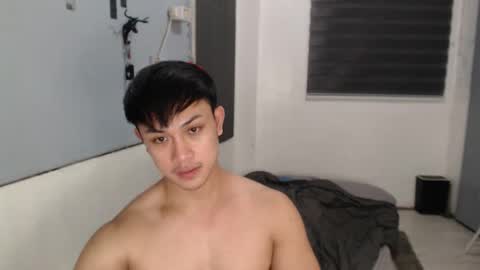 Snapshot of princeadrianx chatting on 6, 11, 2025 Prince Adrian online show from 6, 11, 2025