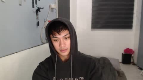 Snapshot of princeadrianx chatting on 8, 11, 2025 Prince Adrian online show from 8, 11, 2025