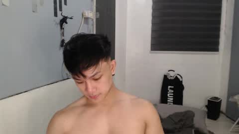 Snapshot of princeadrianx chatting on 29, 11, 2025 Prince Adrian online show from 29, 11, 2025