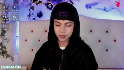 Snapshot of princeapolo_anki chatting on 23, 10, 2025 Prince online show from 23, 10, 2025