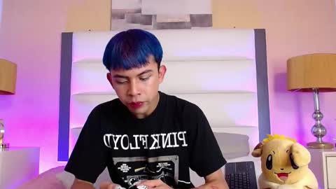 Snapshot of princeapolo_anki chatting on 27, 11, 2025 Prince online show from 27, 11, 2025