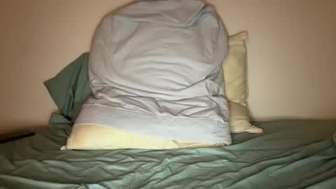 Peaches online show from 9, 1, 2025