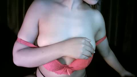   princess   online show from 28, 1, 2025