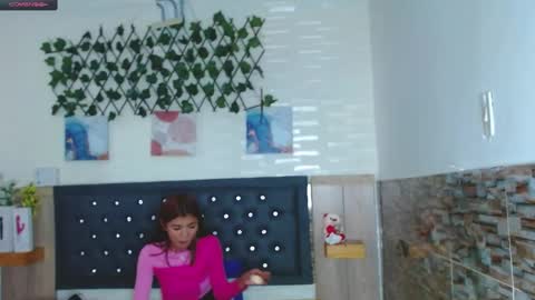 Princess Martinez online show from 27, 2, 2025