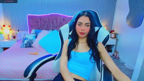 Snapshot of princess_skinny18 chatting on 21, 6, 2026 princess_skinny18 online show from 21, 6, 2026