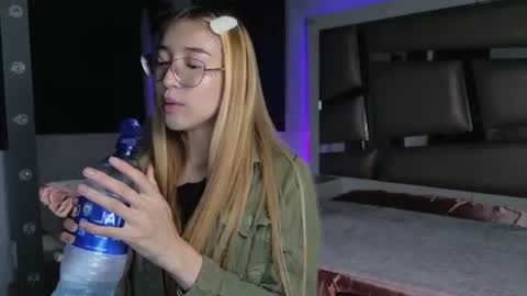 princess_tokyo_ online show from 24, 6, 2026