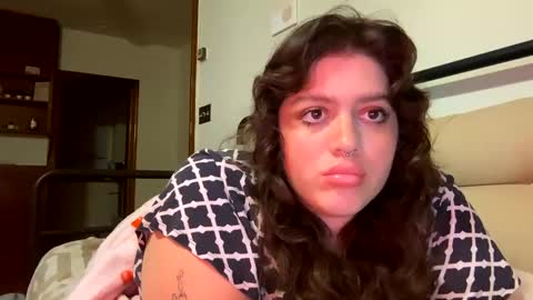 Snapshot of princesslaylaa chatting on 3, 2, 2025 princessviccxo online show from 3, 2, 2025