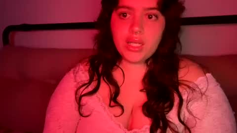 Snapshot of princesslaylaa chatting on 14, 2, 2025 princessviccxo online show from 14, 2, 2025