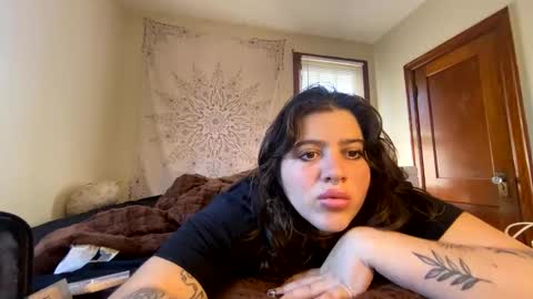 Snapshot of princesslaylaa chatting on 25, 10, 2025 princessviccxo online show from 25, 10, 2025