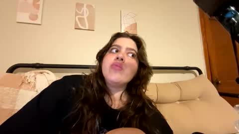 Snapshot of princesslaylaa chatting on 29, 10, 2025 princessviccxo online show from 29, 10, 2025