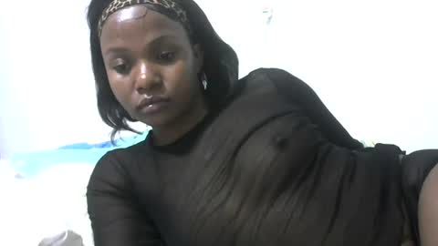 Snapshot of princesslove90 chatting on 2, 7, 2026 princesslove online show from 2, 7, 2026