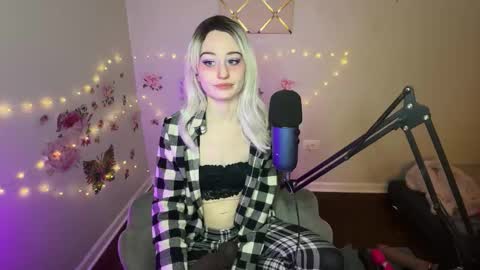 Snapshot of princessstarrxxx chatting on 8, 2, 2026 Starr online show from 8, 2, 2026