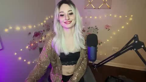 Snapshot of princessstarrxxx chatting on 7, 3, 2026 Starr online show from 7, 3, 2026