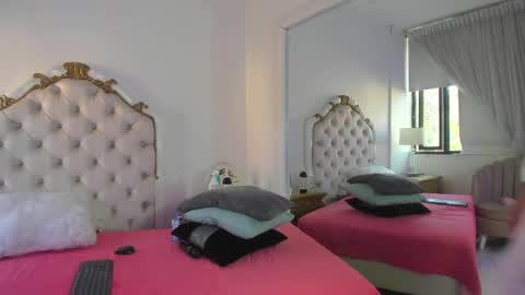 Marcela online show from 8, 3, 2025