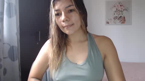 Snapshot of priscila_black chatting on 7, 3, 2025 Marcela online show from 7, 3, 2025