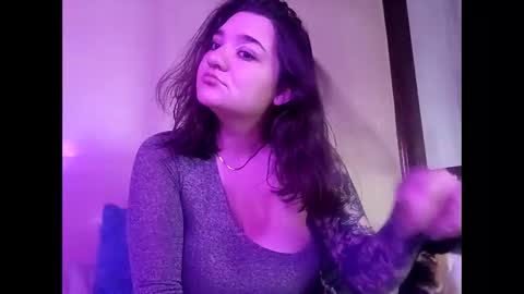 Snapshot of prismm_ chatting on 1, 11, 2025 prismm_ online show from 1, 11, 2025