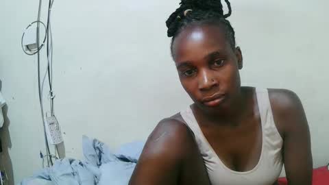 Snapshot of pritty_amber chatting on 5, 4, 2026 pritty_amber online show from 5, 4, 2026