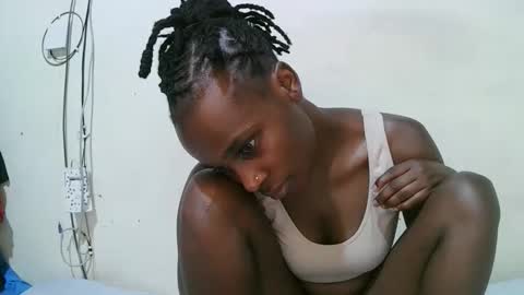 Snapshot of pritty_amber chatting on 10, 4, 2026 pritty_amber online show from 10, 4, 2026