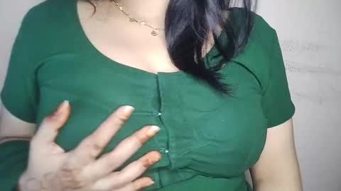 priyu_ online show from 17, 12, 2025