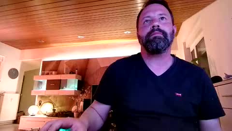 Snapshot of proband_007 chatting on 10, 4, 2026 proband_007 online show from 10, 4, 2026