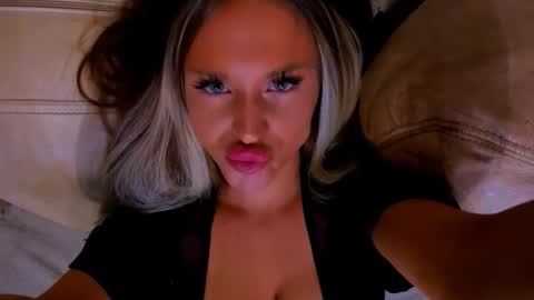 Snapshot of project_barbara chatting on 12, 1, 2026 Barbara online show from 12, 1, 2026