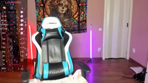 Di online show from 10, 11, 2025